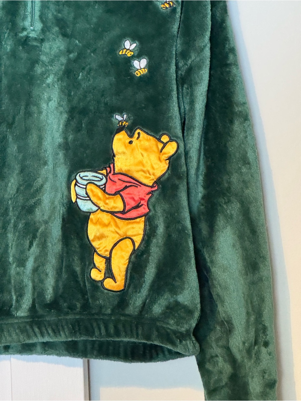 Disney Winnie the Pooh Plush Quarter Zip Fleece Pullover Green Small - Picture 4 of 6